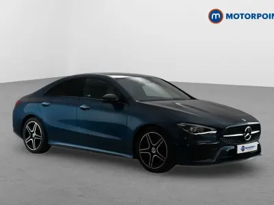 Usado Mercedes CLA200 AMG Line Premium 163 HP (119 kW) 2022 Azul Coupé