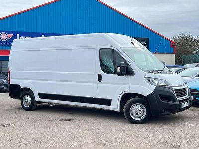 Used Peugeot Boxer 140 HP (102 kW) 2021 White Van