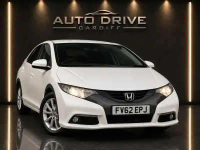 Used Honda Civic ES 150 HP (110 kW) 2012 White Hatchback