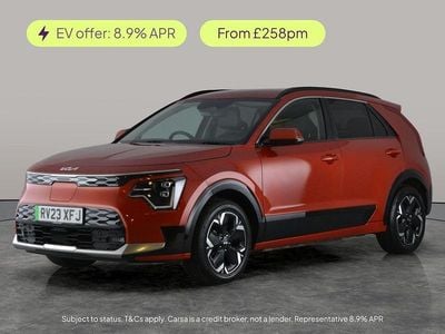 Used Kia e-Niro 147 kW (201 HP) 2023 Orange SUV