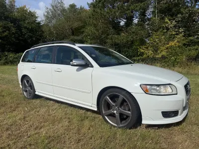 Used Volvo V50 136 HP (100 kW) 2009 White Estate