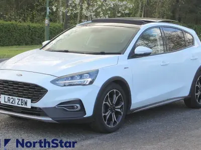 Used Ford Focus Active X 120 HP (88 kW) 2020 White Hatchback