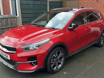 Usado Kia XCeed First Edition 141 HP (103 kW) 2021 Vermelho SUV