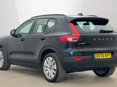 Used Volvo EX40 Core 175 kW (238 HP) 2025 Onyx black SUV