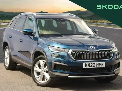 Used Skoda Kodiaq SE L 150 HP (110 kW) 2022 Petrol blue metallic SUV