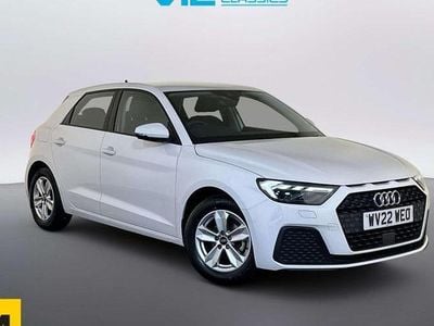 Used Audi A1 Sportback Advanced 95 HP (69 kW) 2022 White Hatchback