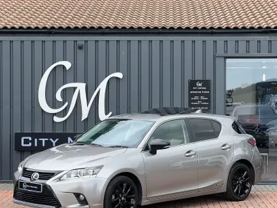 Used Lexus CT200h Sport Line 136 HP (100 kW) 2016 Silver Hatchback