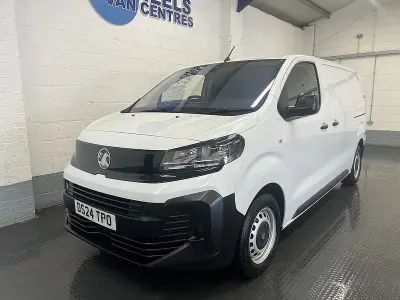 Gebraucht Vauxhall Vivaro S 120 PS (88 kW) 2024 Weiß Van / Kleinbus