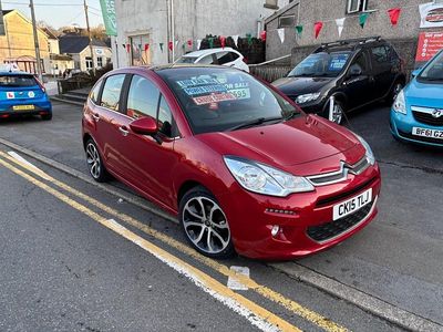 Used Citroën C3 SELECTION 2015 Red Hatchback