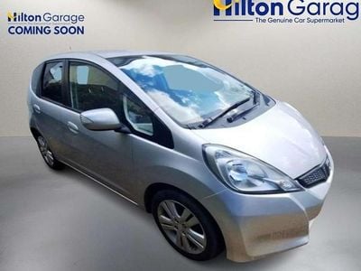 Used Honda Jazz ES 2015 Silver Hatchback