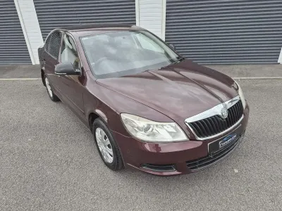 Używany Skoda Octavia 2009 Brązowy Hatchback
