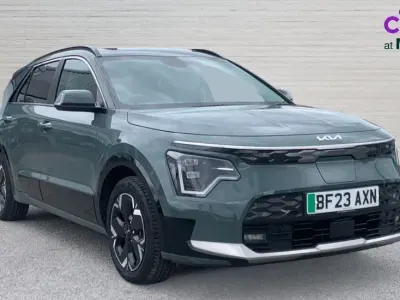 Used Kia e-Niro 147 kW (201 HP) 2023 Green SUV