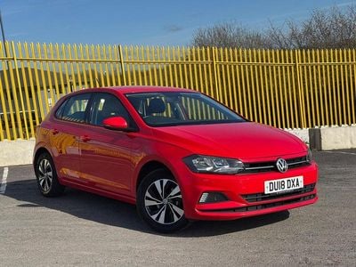 Used VW Polo SE 65 HP (47 kW) 2018 Red Hatchback