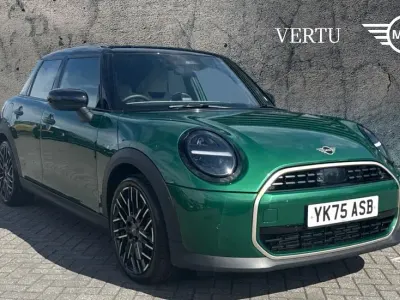 Used Mini Cooper Hatch 114 kW (156 HP) 2026 Green Hatchback