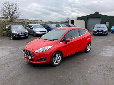 Used Ford Fiesta Zetec 2015 Red Hatchback