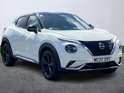 Używany Nissan Primera 143 KM (105 kW) 2022 Biały Hatchback