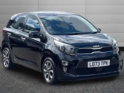 Używany Kia Picanto 66 KM (48 kW) 2024 Czarny Hatchback