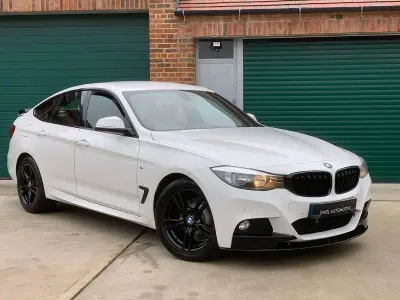 Used BMW 330 M Sport 2015 White Hatchback