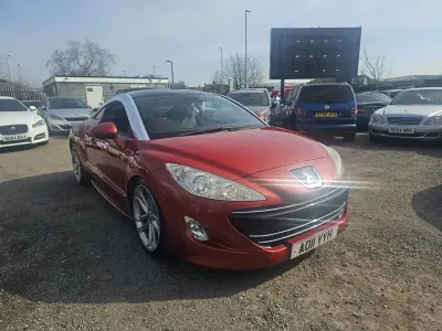 Second-hand Peugeot RCZ GT 200 CP (147 kW) 2011 Roșu Coupe