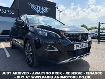 Used Peugeot 5008 Premium 130 HP (95 kW) 2018 Black SUV
