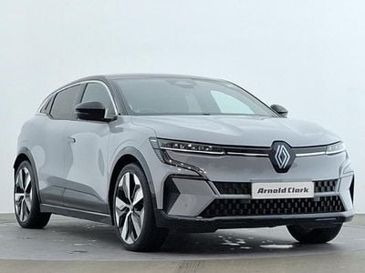 Used Renault Megane E-Tech Komfort 159 kW (217 HP) 2025 Grey Hatchback