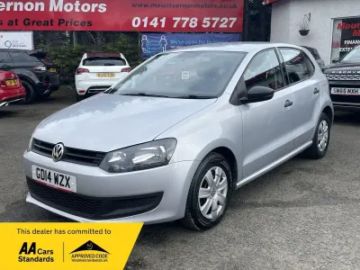 Begagnad VW Polo S 2014 Silver Halvkombi