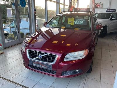 Red Used 2008 Volvo V70 SE Estate | £3,995 (A bit pricey)