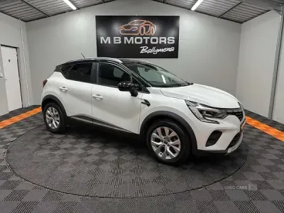 Used Renault Captur Iconic 2020 White/black SUV