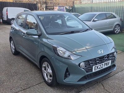 Used Hyundai i10 SE 2022 Green Hatchback