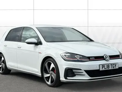 Used VW Golf VII GTI 245 HP (180 kW) 2018 White Hatchback