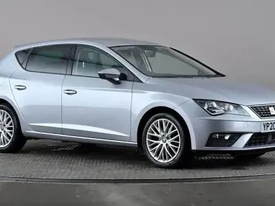 Used Seat Leon SE Dynamic 116 HP (85 kW) 2020 Silver Hatchback