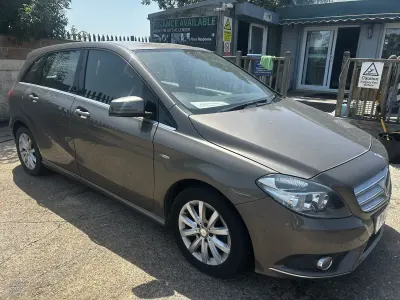 Used Mercedes B180 SE 2012 Grey Hatchback