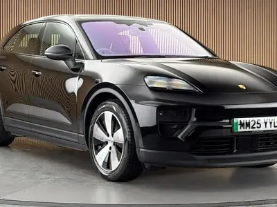Used Porsche Macan Electric 264 kW (360 HP) 2025 Black SUV