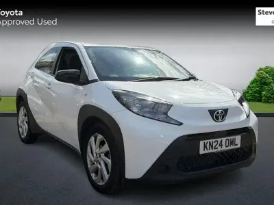 Usado Toyota Aygo X PURE 72 CV (52 kW) 2025 SUV
