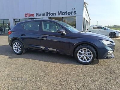 Used Seat Leon SE 110 HP (80 kW) 2023 Blue Hatchback