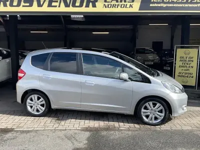 Used Honda Jazz EX 99 HP (72 kW) 2013 Silver Hatchback