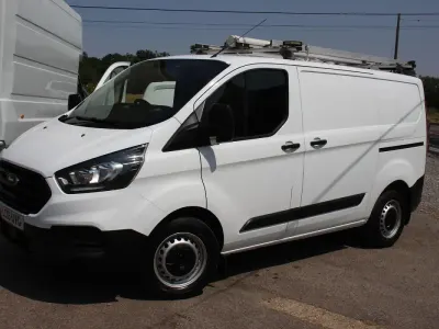 Used Ford Transit Custom 105 HP (77 kW) 2018 White Van
