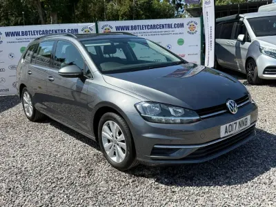 Used VW Golf VII SE 125 HP (91 kW) 2017 Grey Estate