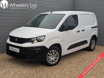 Used Peugeot Partner 2020 White MPV