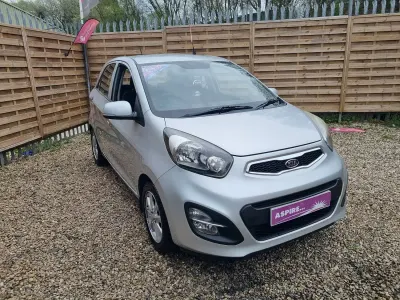 Used Kia Picanto 85 HP (62 kW) 2012 Silver Hatchback
