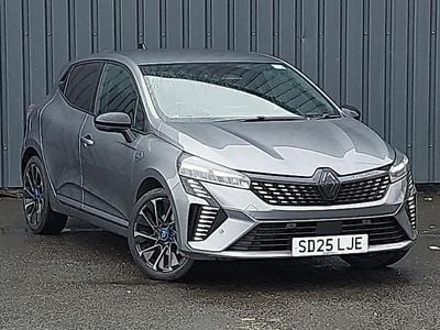 Used Renault Clio V Esprit Alpine 143 HP (105 kW) 2025 Grey Hatchback