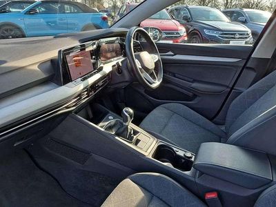 Used VW Golf VIII Life 130 HP (95 kW) 2023 Black Hatchback