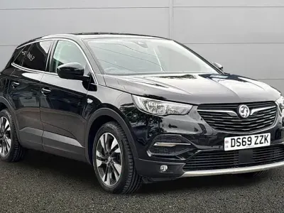 Używany Vauxhall Grandland X SRi 131 KM (96 kW) 2021 SUV