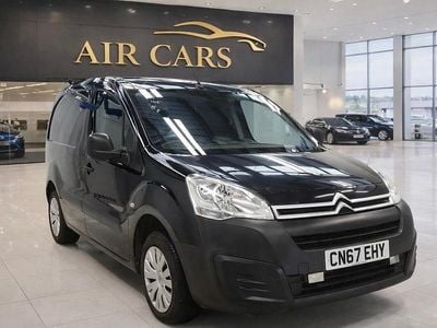 Used Citroën Berlingo 75 HP (55 kW) 2017 Black MPV