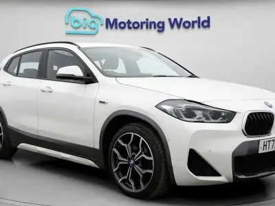 Begagnad BMW X2 M Sport 221 HK (162 kW) 2022 Vit SUV