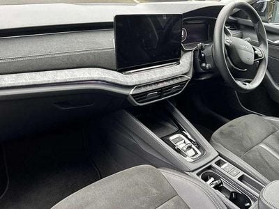 Used Skoda Octavia SE L 150 HP (110 kW) 2025 Black magic pearl effect Estate