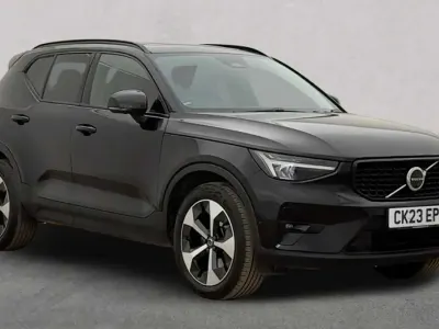 Used Volvo XC40 Ultimate 197 HP (144 kW) 2023 Black SUV