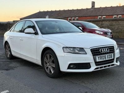 White Used 2009 Audi A4 Comfort Sedan | £2,473 (Fair price)