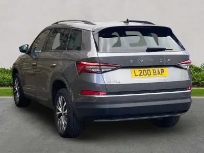 Second-hand Skoda Kodiaq SE Drive 150 CP (110 kW) 2024 Gri SUV