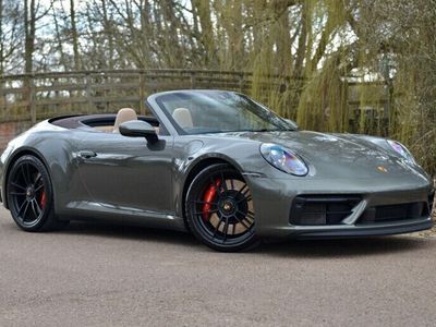 Porsche 911 Carrera GTS